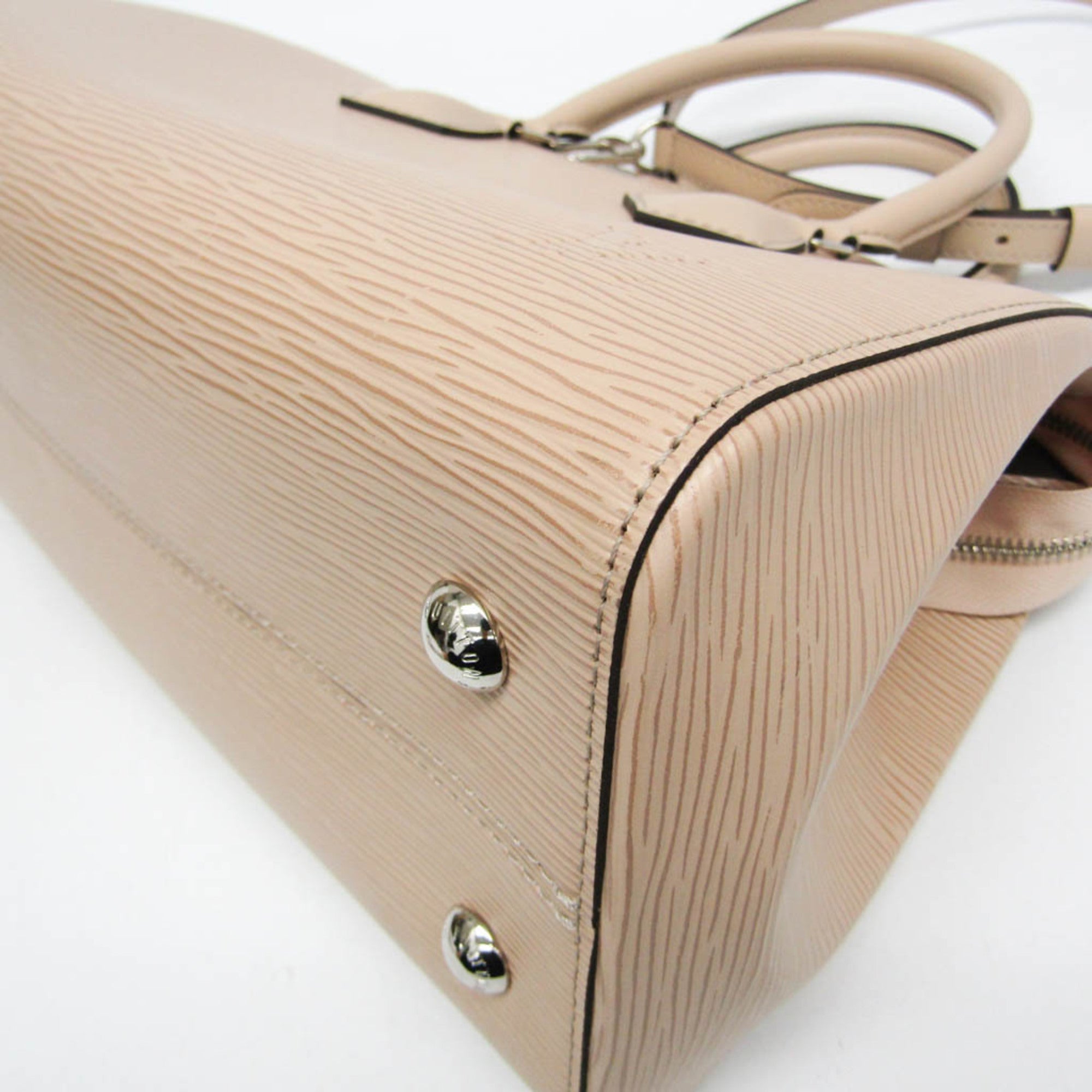 Louis Vuitton Soufflot MM · Epi Leather