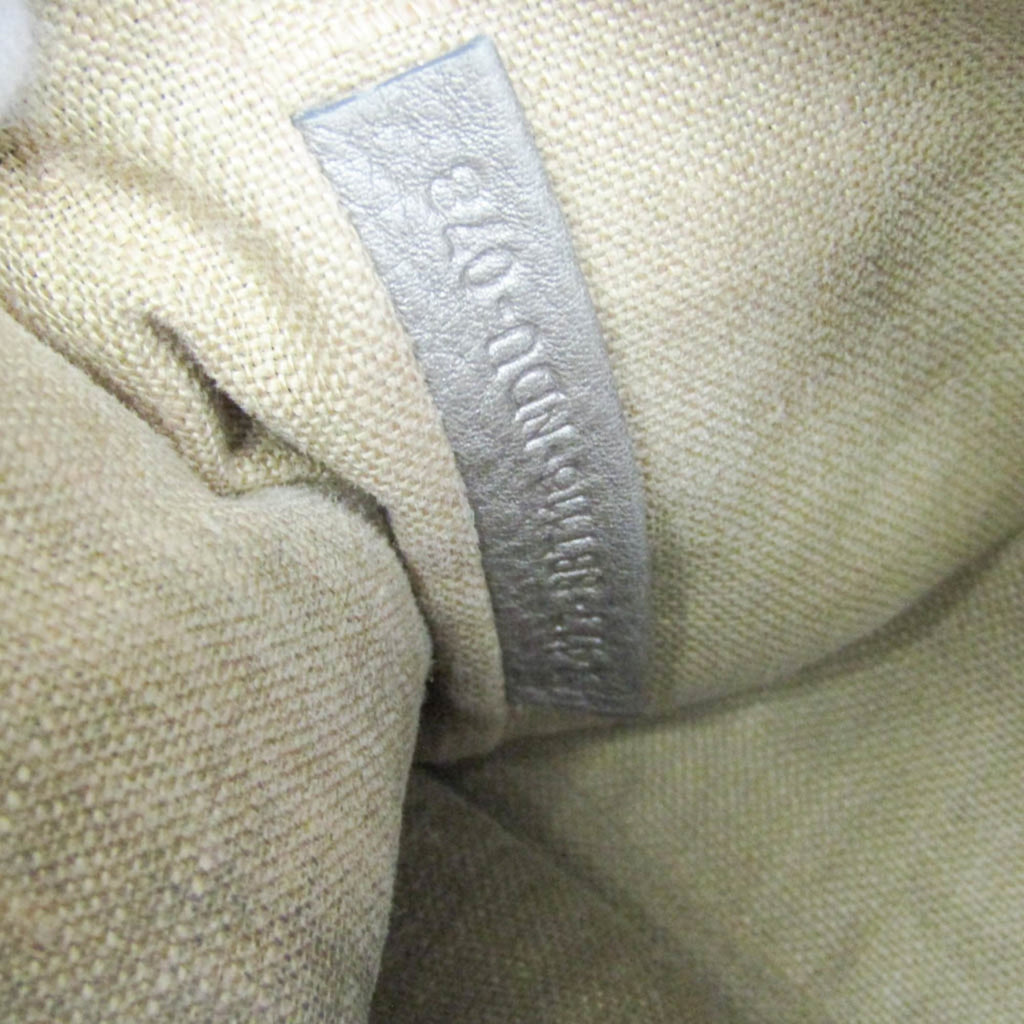 Fendi Selleria · Leather Messenger