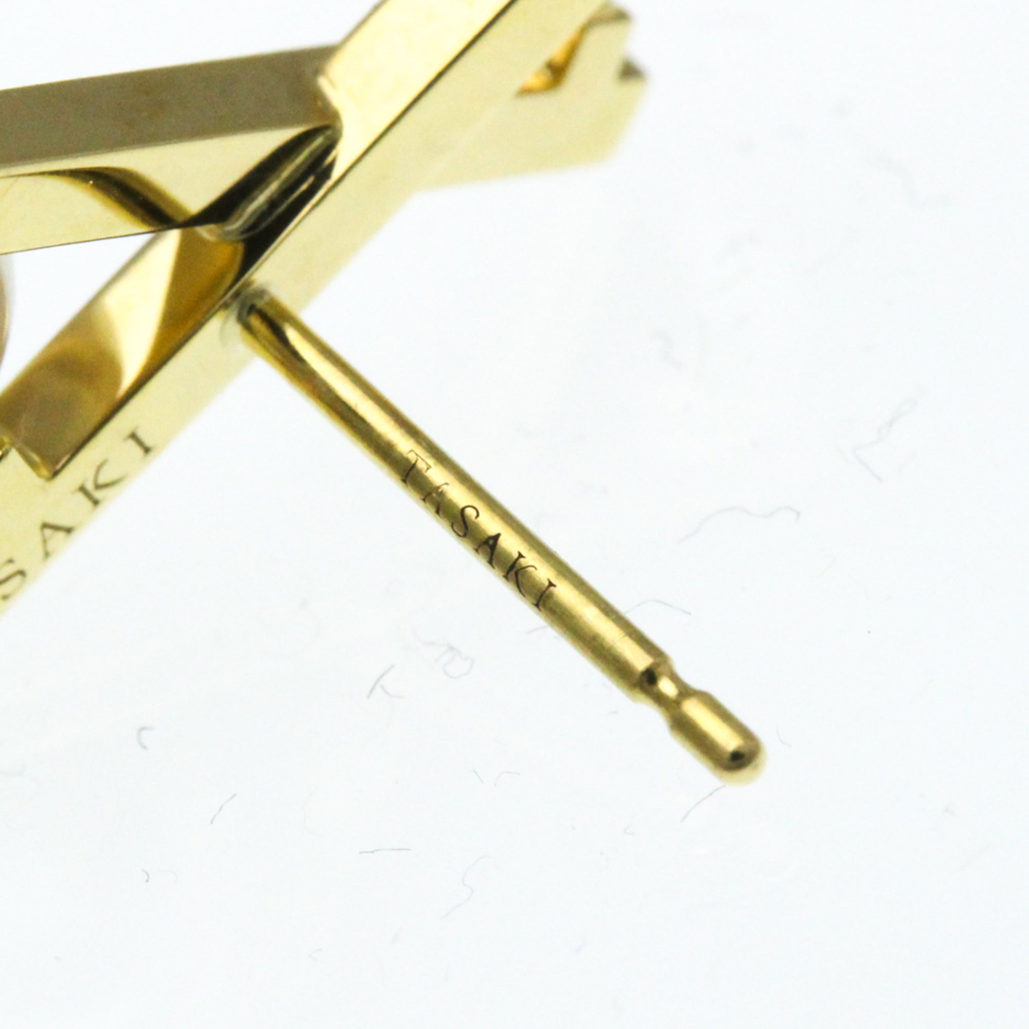 Tasaki Balance Cross · Pearl · 18K Gold