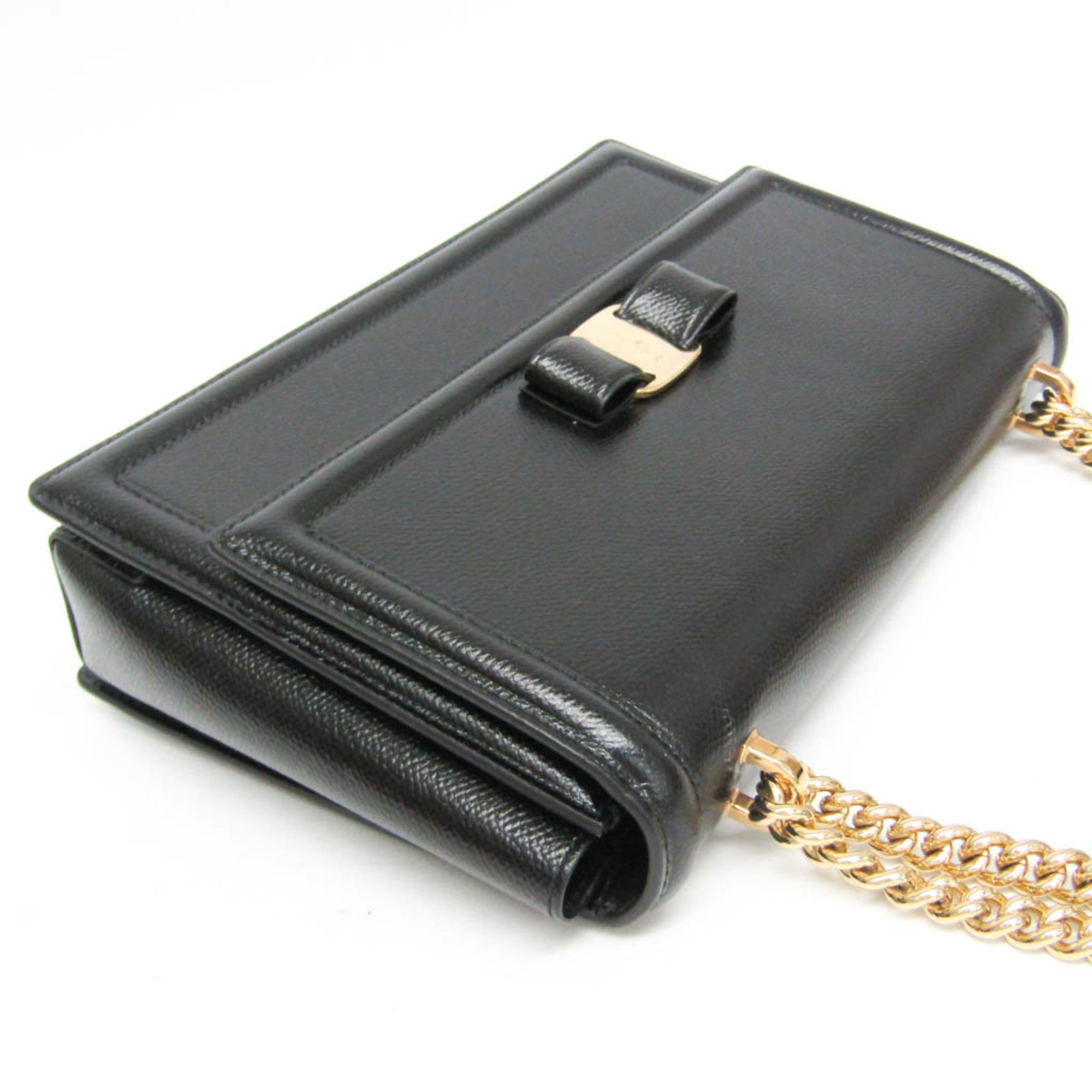 Salvatore Ferragamo Vara · Chain Shoulder Bag