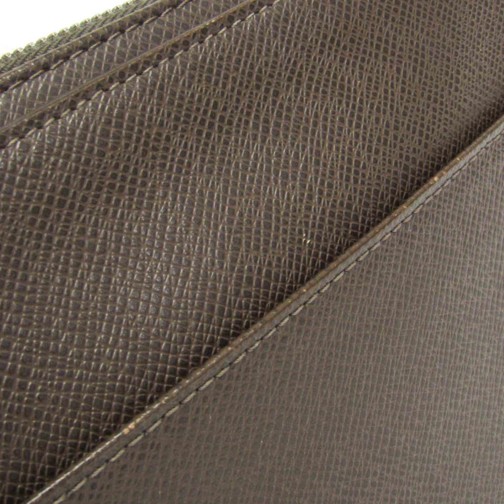 Louis Vuitton Baikal · Taiga Leather