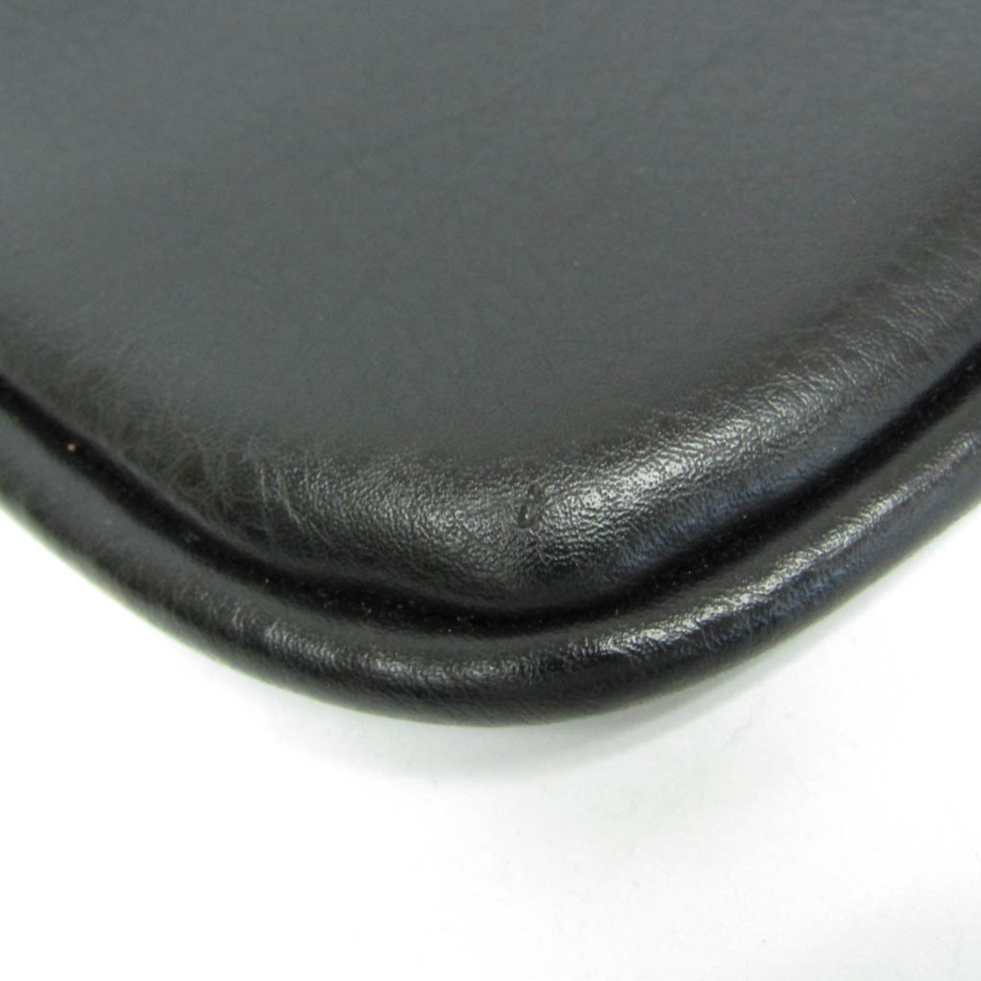 Salvatore Ferragamo · Leather Messenger
