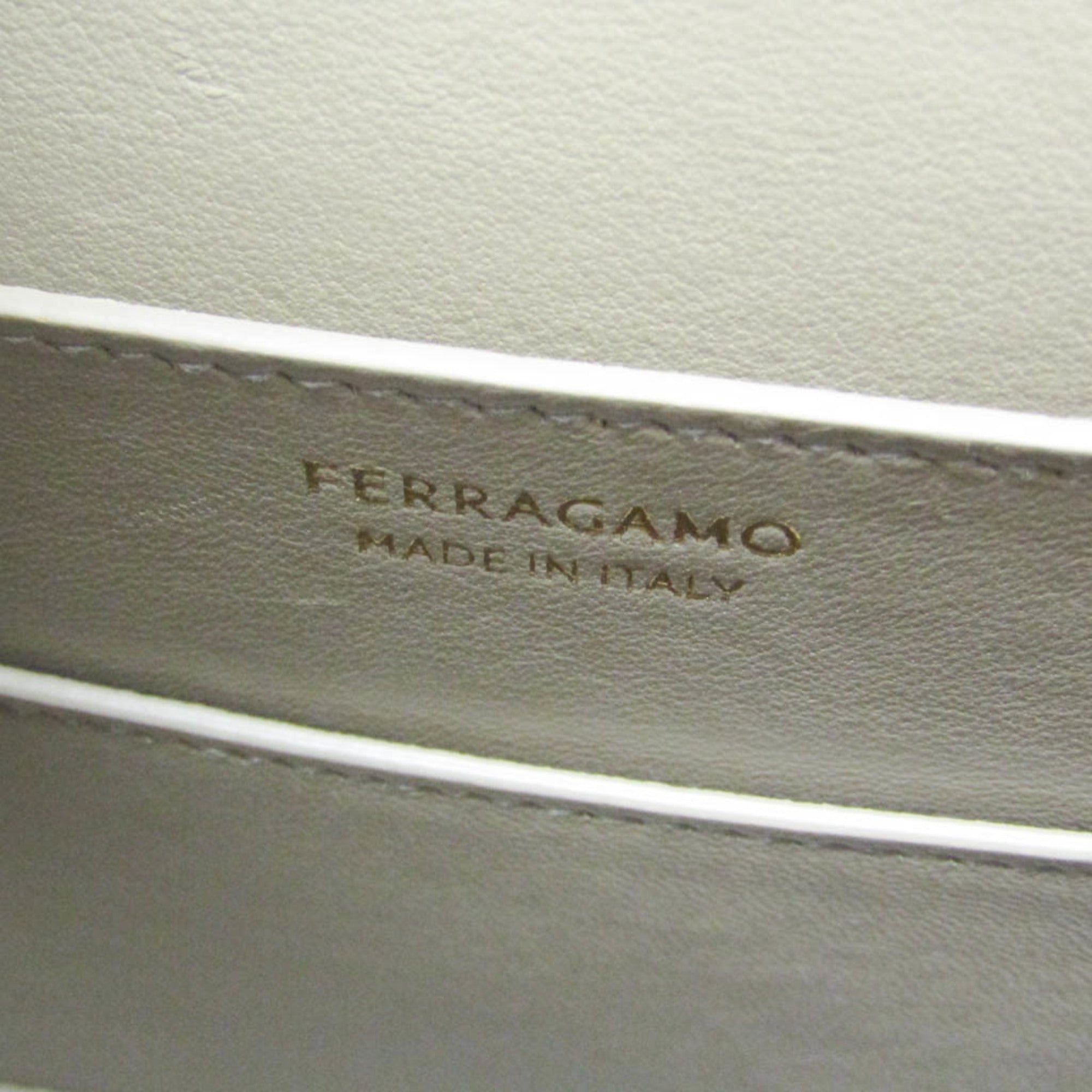 Salvatore Ferragamo Gancini · Leather