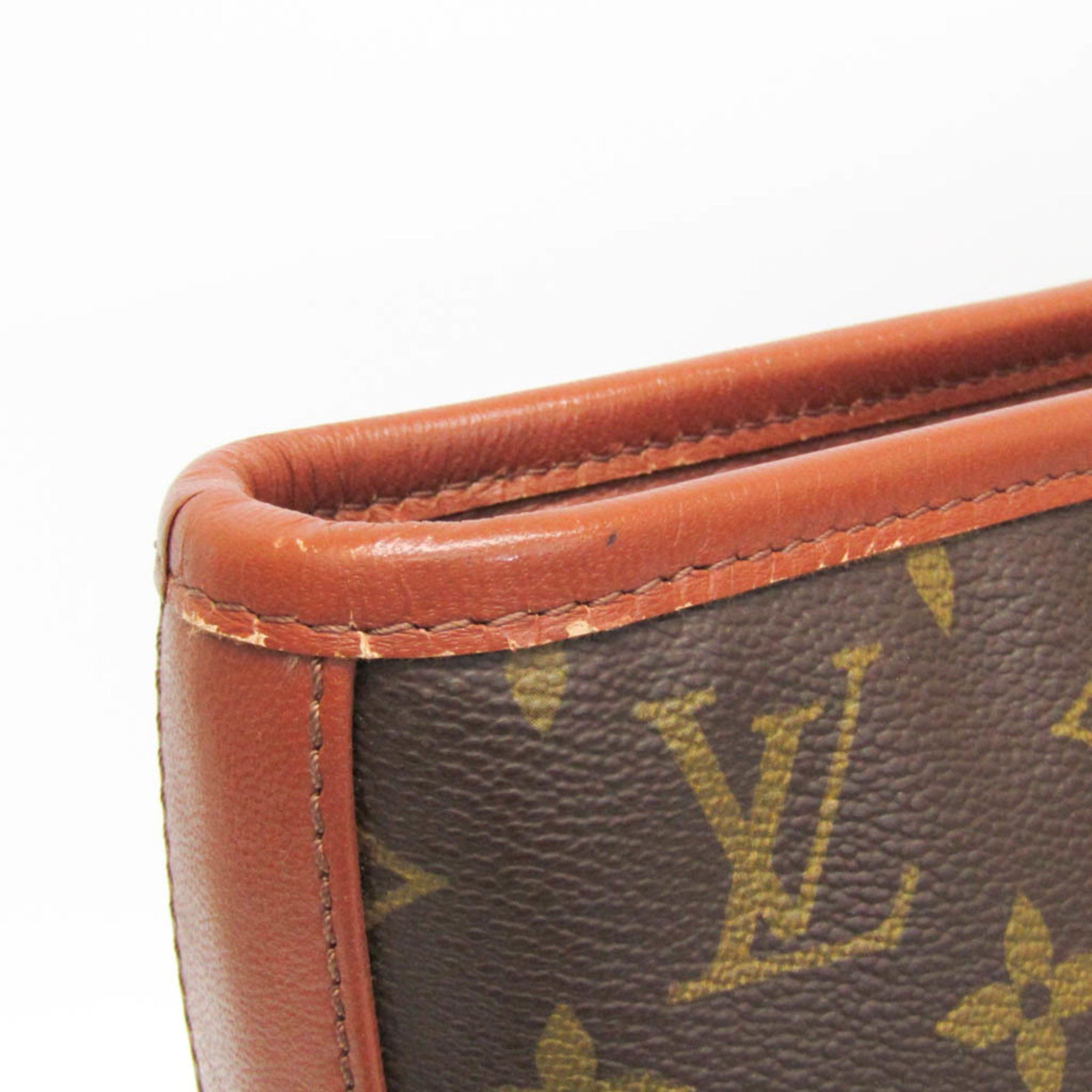 Louis Vuitton Sac Weekend PM · Monogram