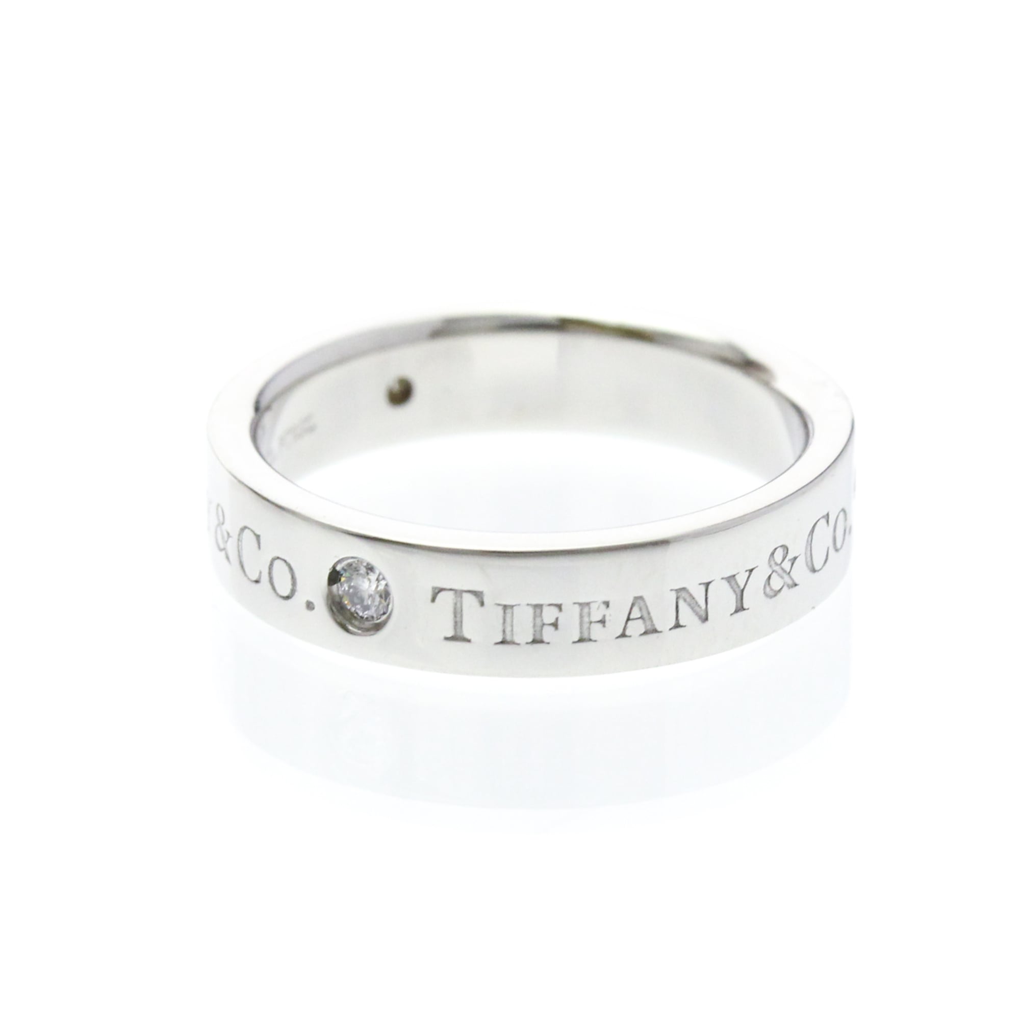 Tiffany Platinum Band · Three Diamonds