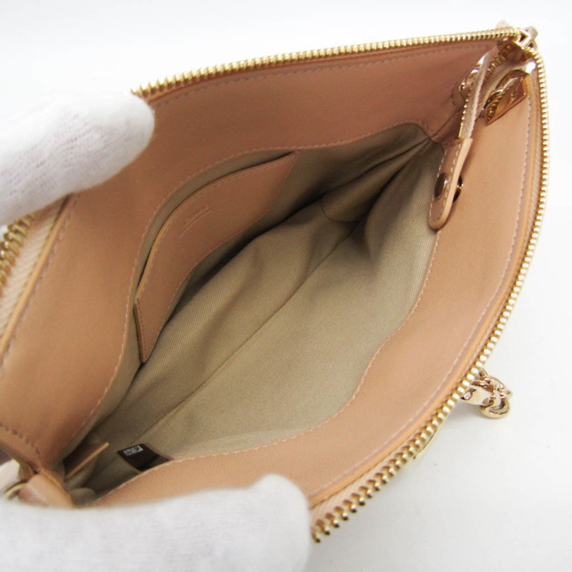 Chloé Faye · Small Zipped