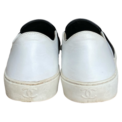 CHANEL Black & White Leather Flat Slip on Sneakers, Size 39