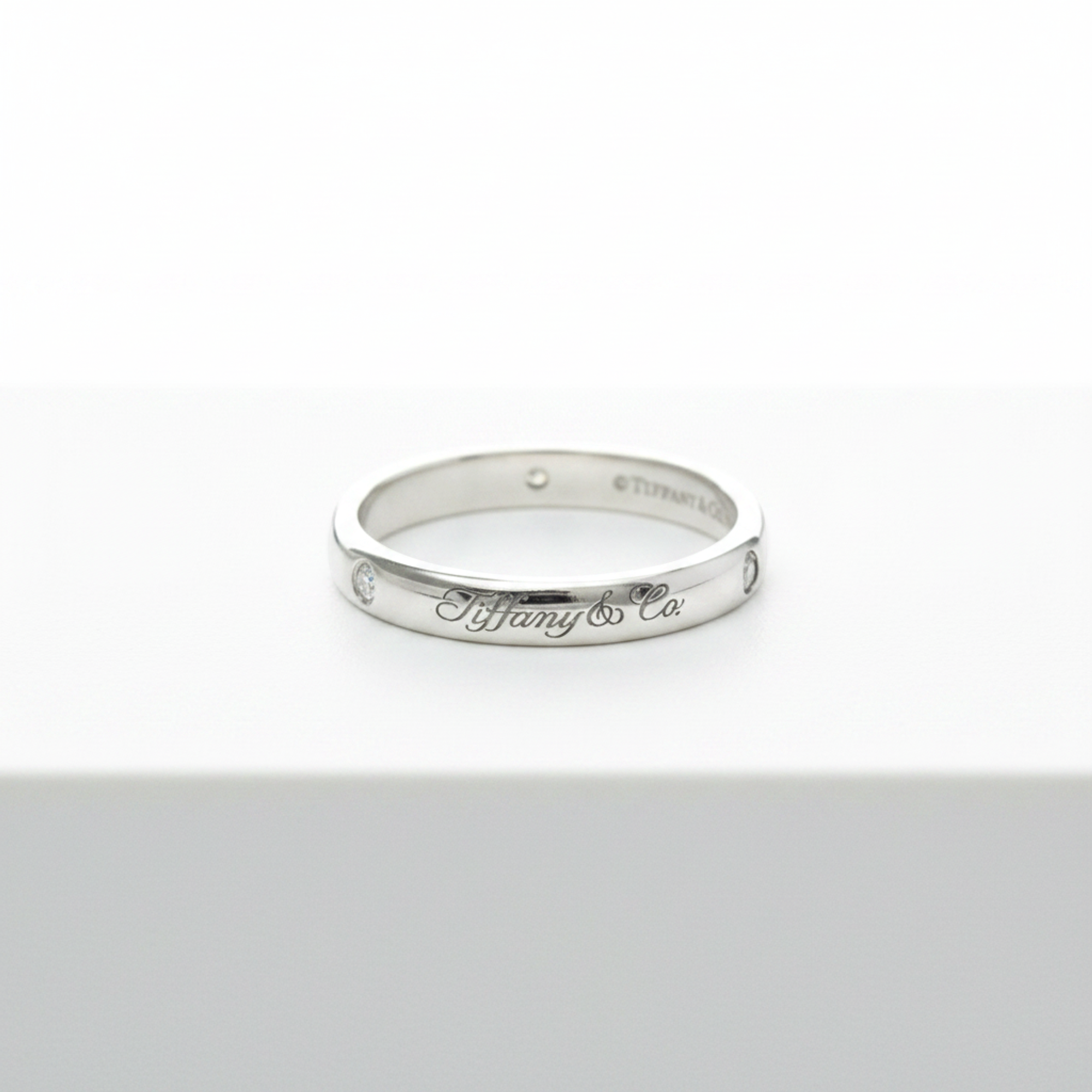 Tiffany Notes Lucida · Diamond · Platinum