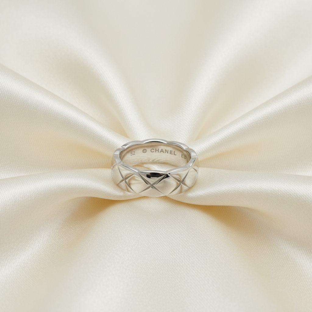 Chanel Coco Crush · 18K White Gold