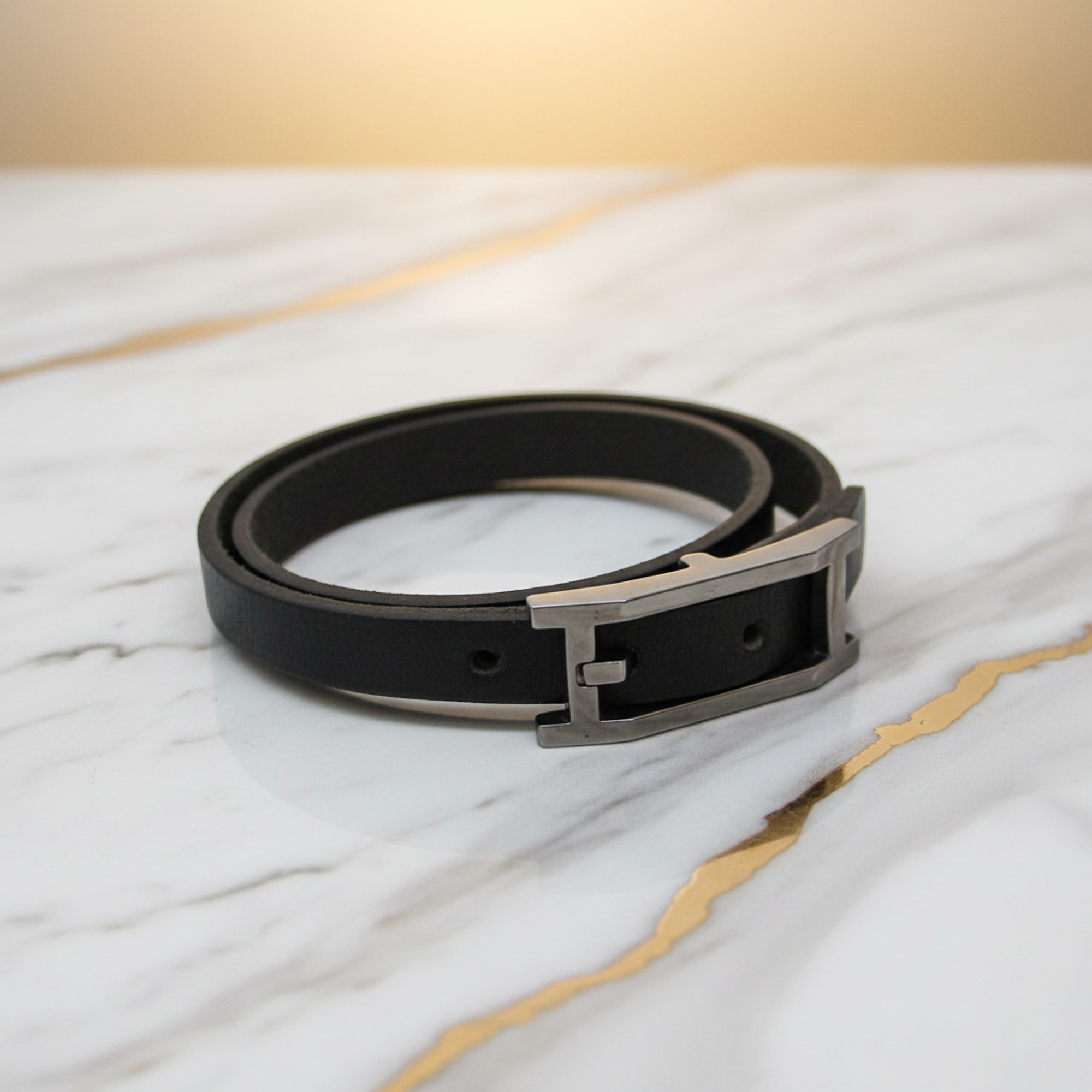 Hermès Hapi · Choker Bangle · Leather