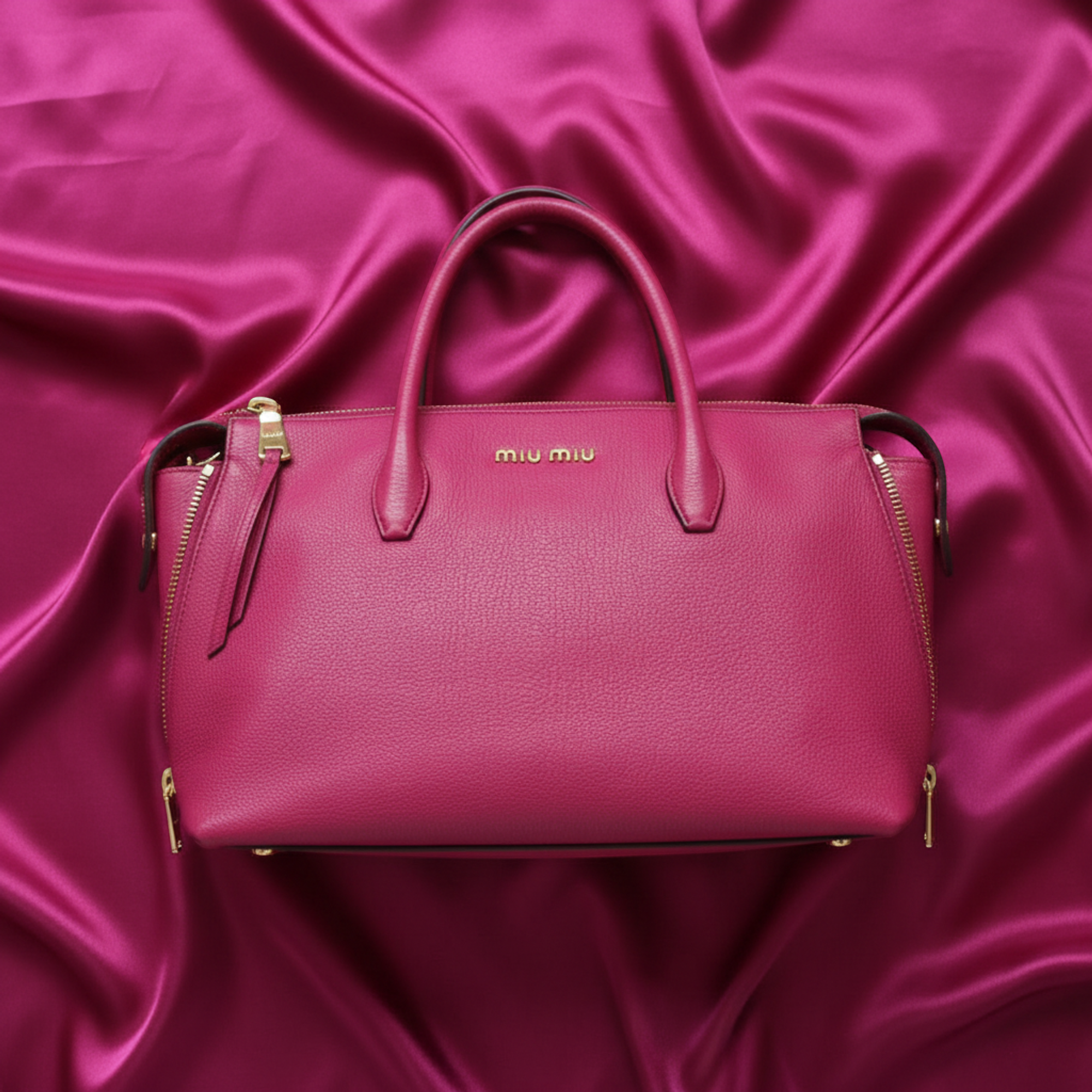 Miu Miu Madras · Leather