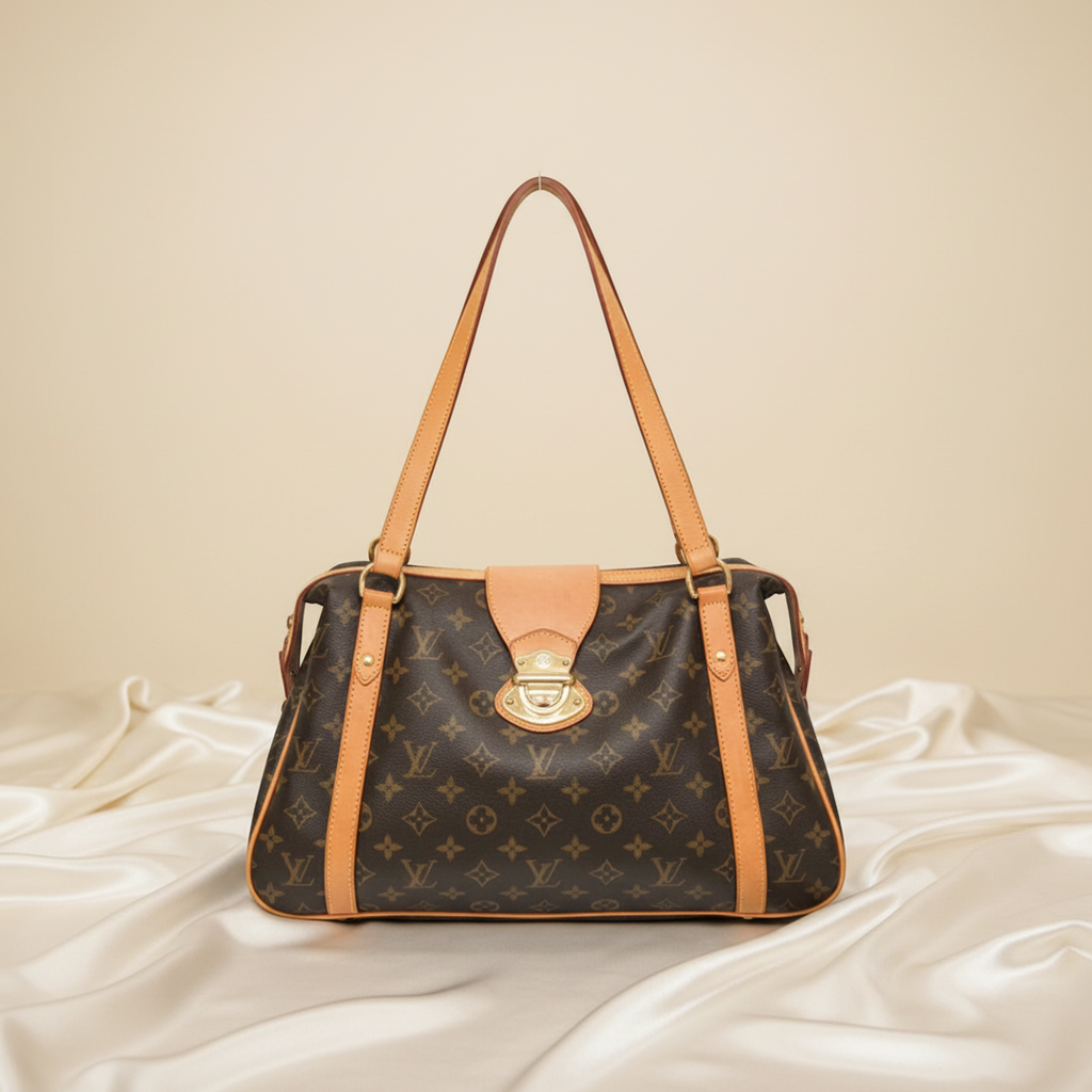 Louis Vuitton Streza PM · Monogram