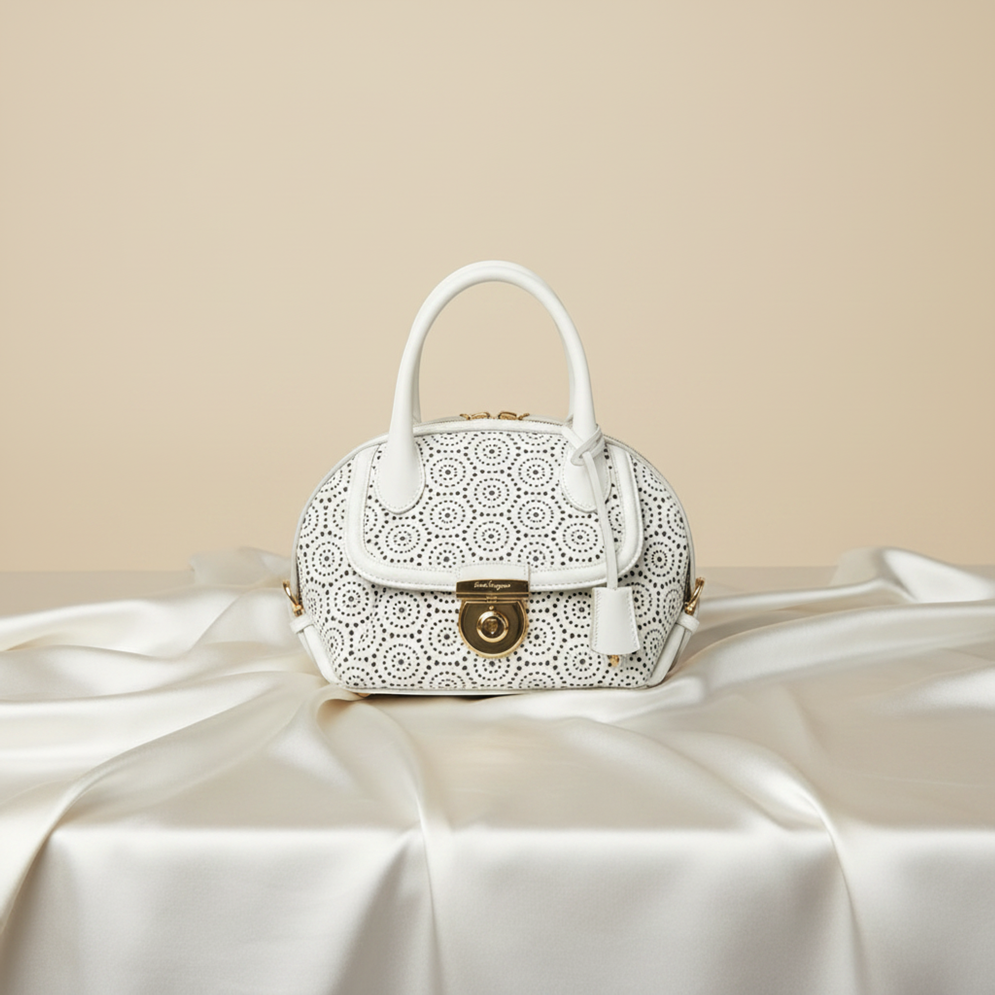 Salvatore Ferragamo Fiamma · Leather