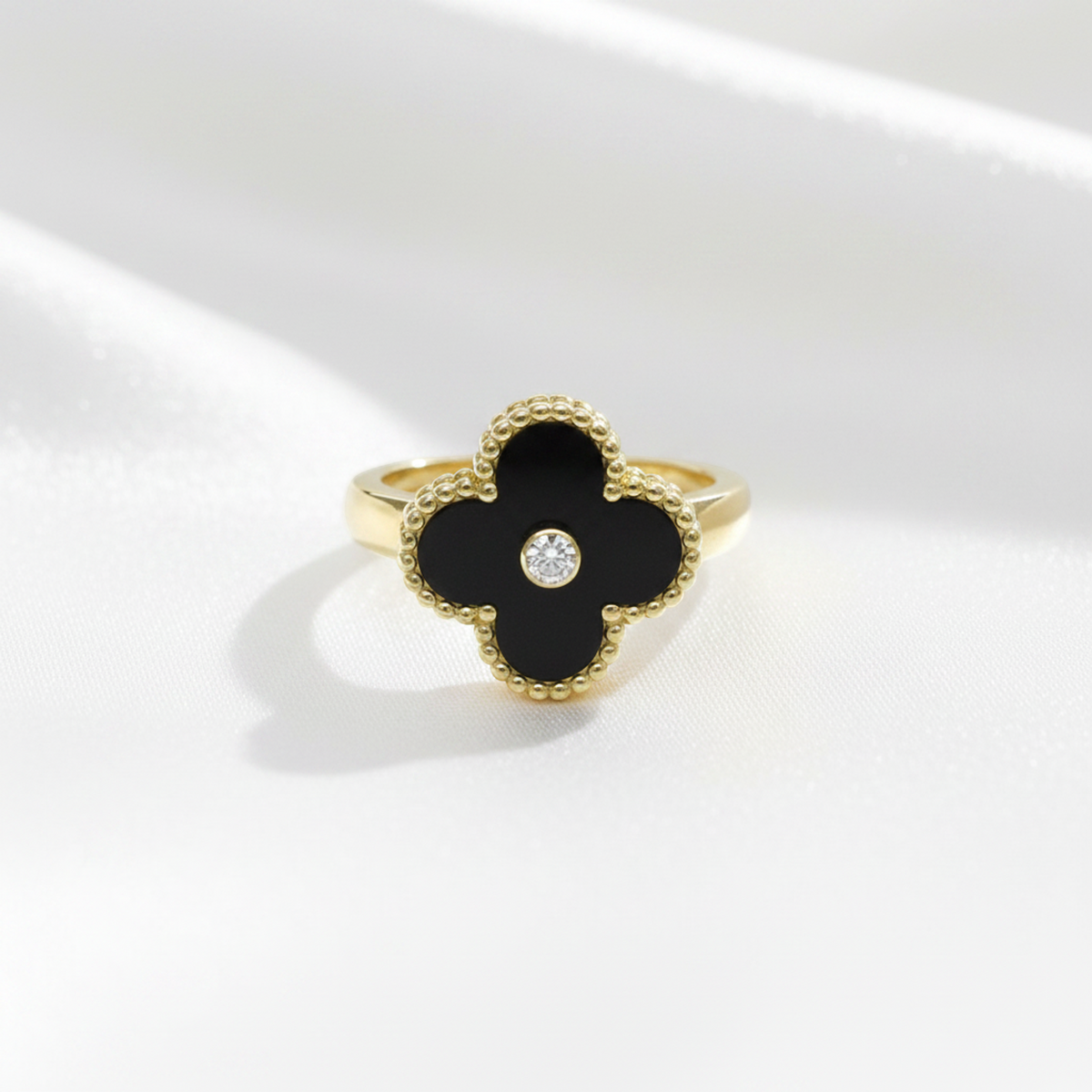 Van Cleef & Arpels Vintage Alhambra · Onyx