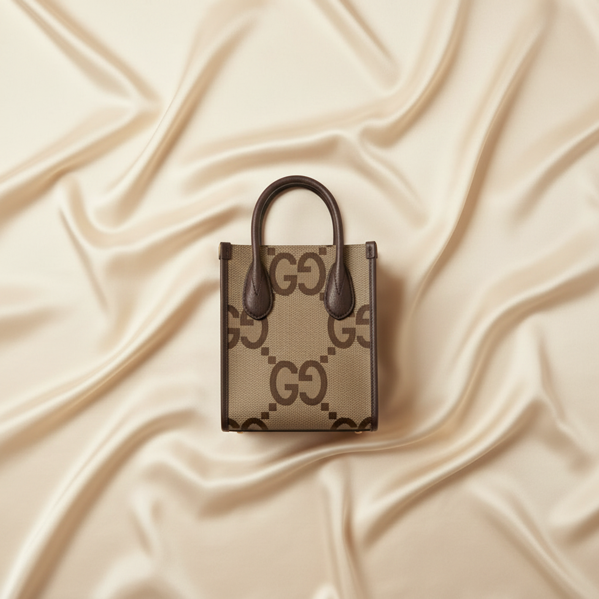 Gucci Jumbo GG Mini · Canvas