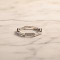 Gucci Octagon · Platinum