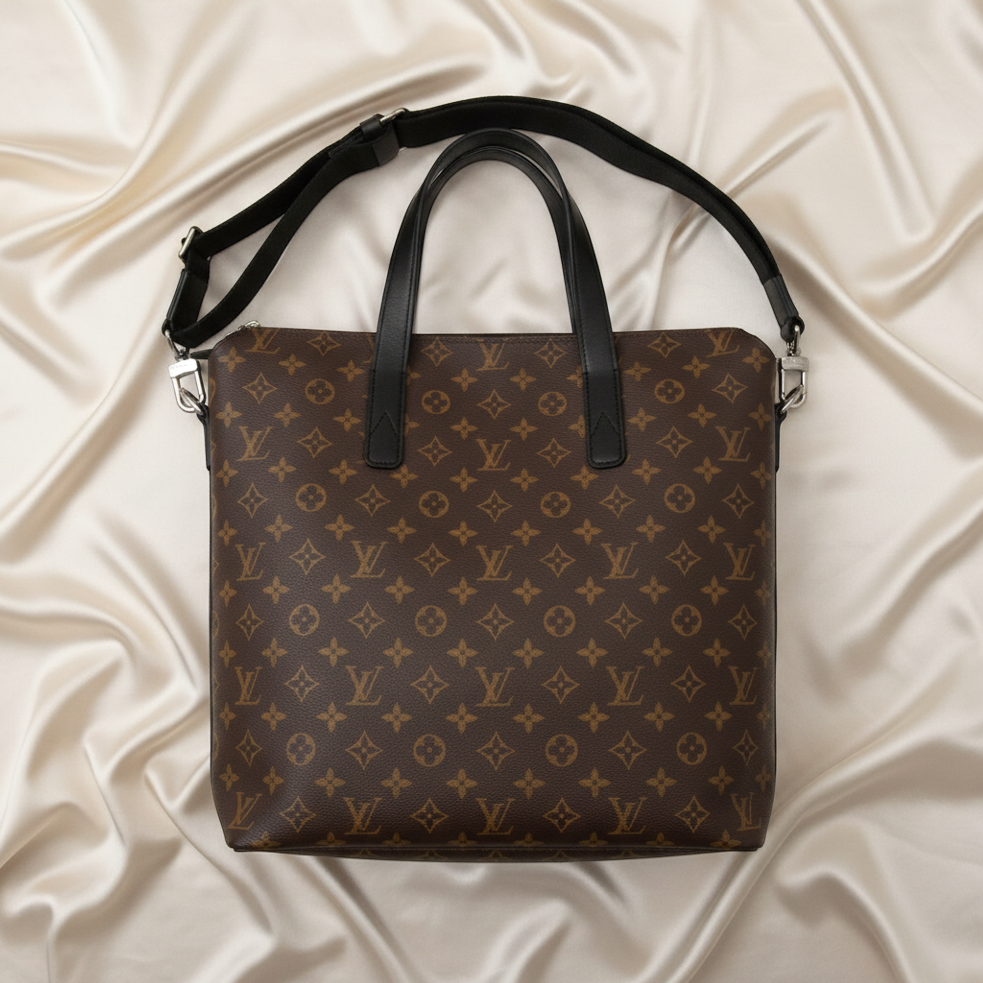 Louis Vuitton Monogram Macassar Kitan