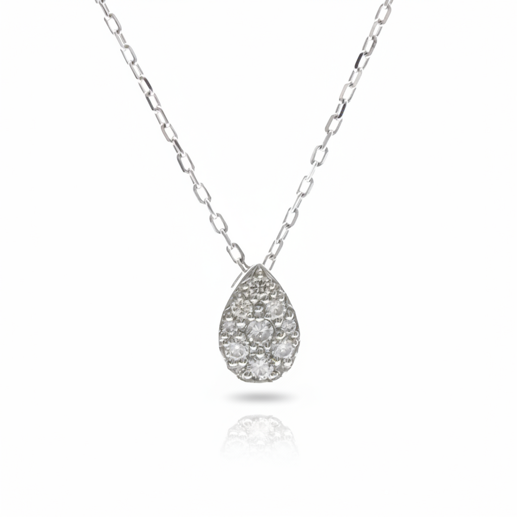 Vendome Aoyama · Pear Diamond · Platinum