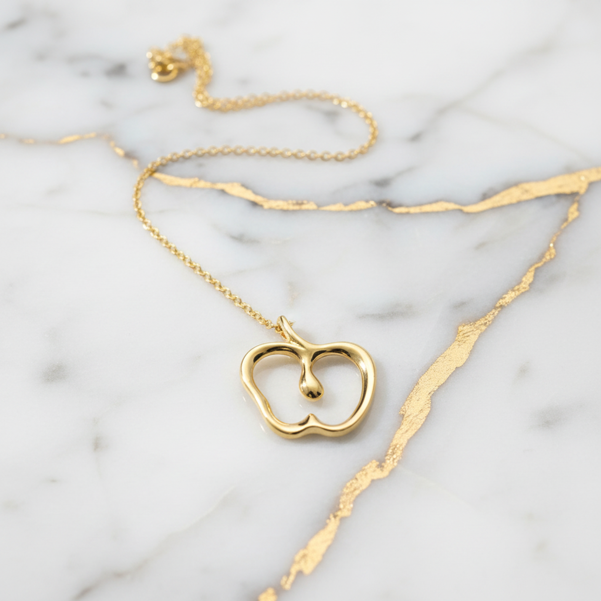 Tiffany Apple · 18K Yellow Gold