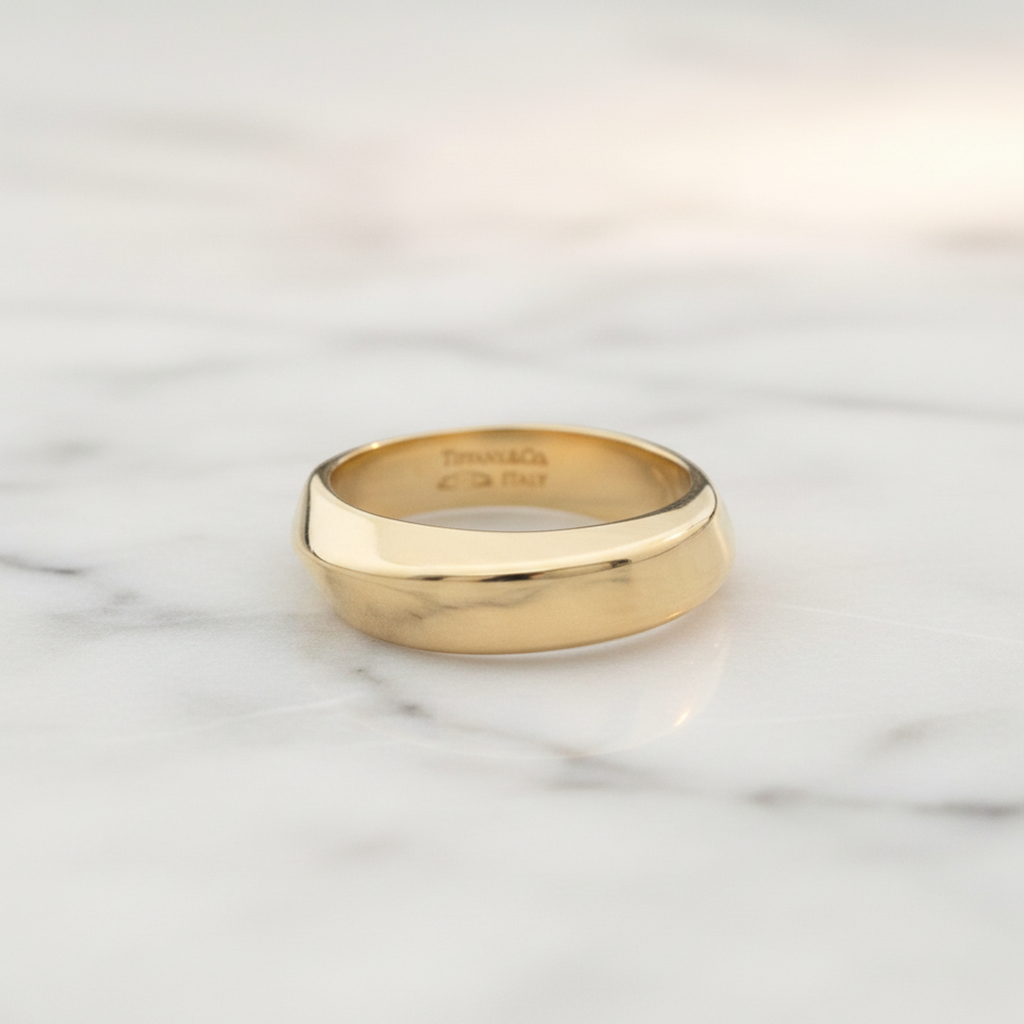 Tiffany Knife-Edge · 18K Yellow Gold