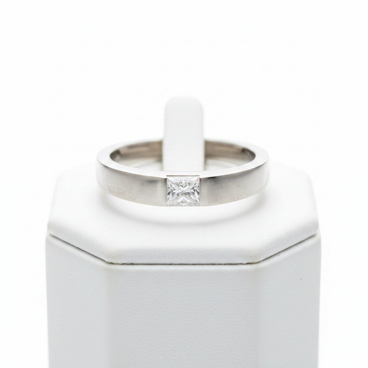 Cartier Tank · Platinum · Diamond