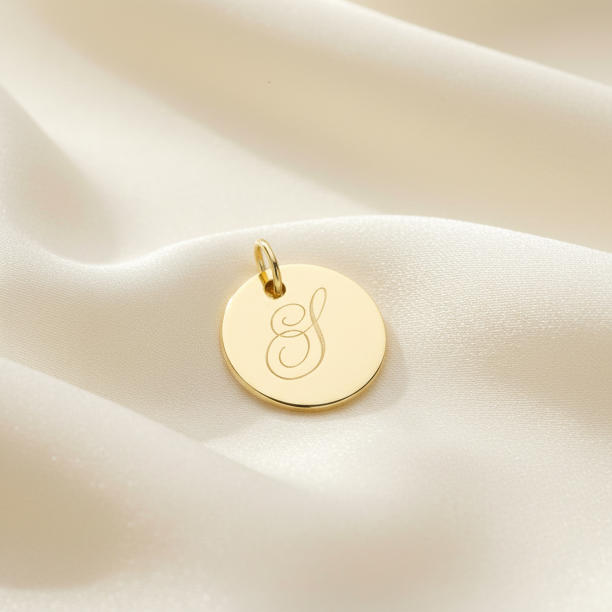 Tiffany Notes Letter Y · 18K Yellow Gold