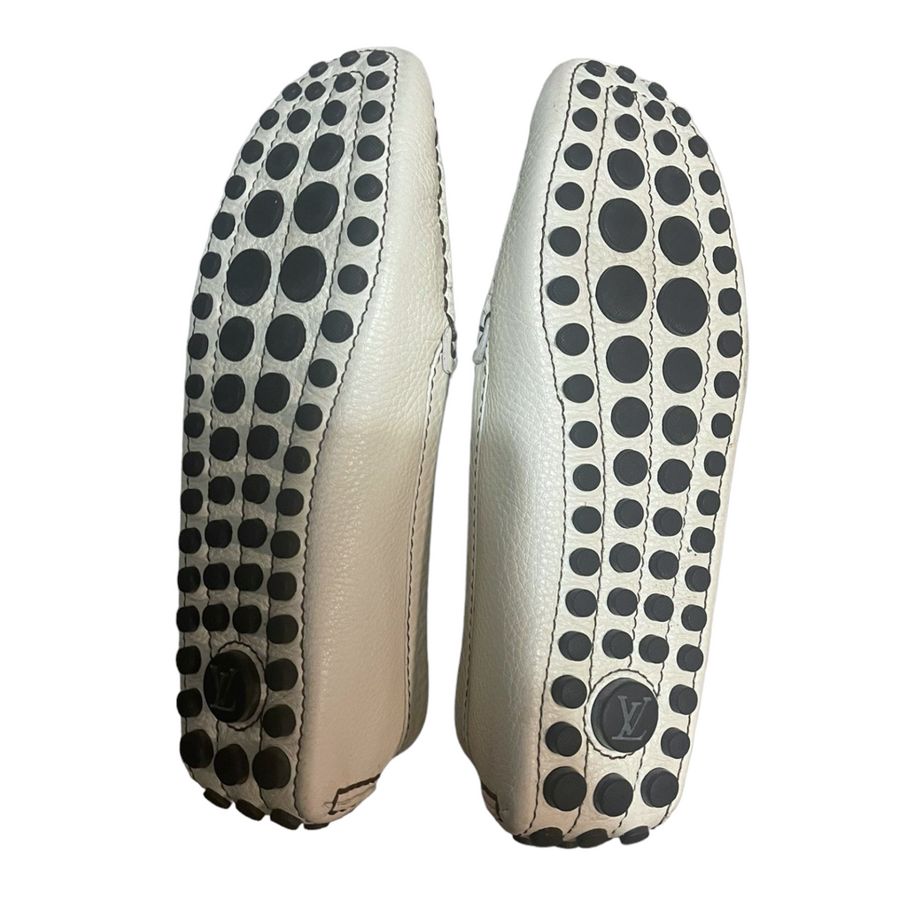 LOUIS VUITTON White Iridescent Leather Flat Loafers with Gold Flower, Size 38.5