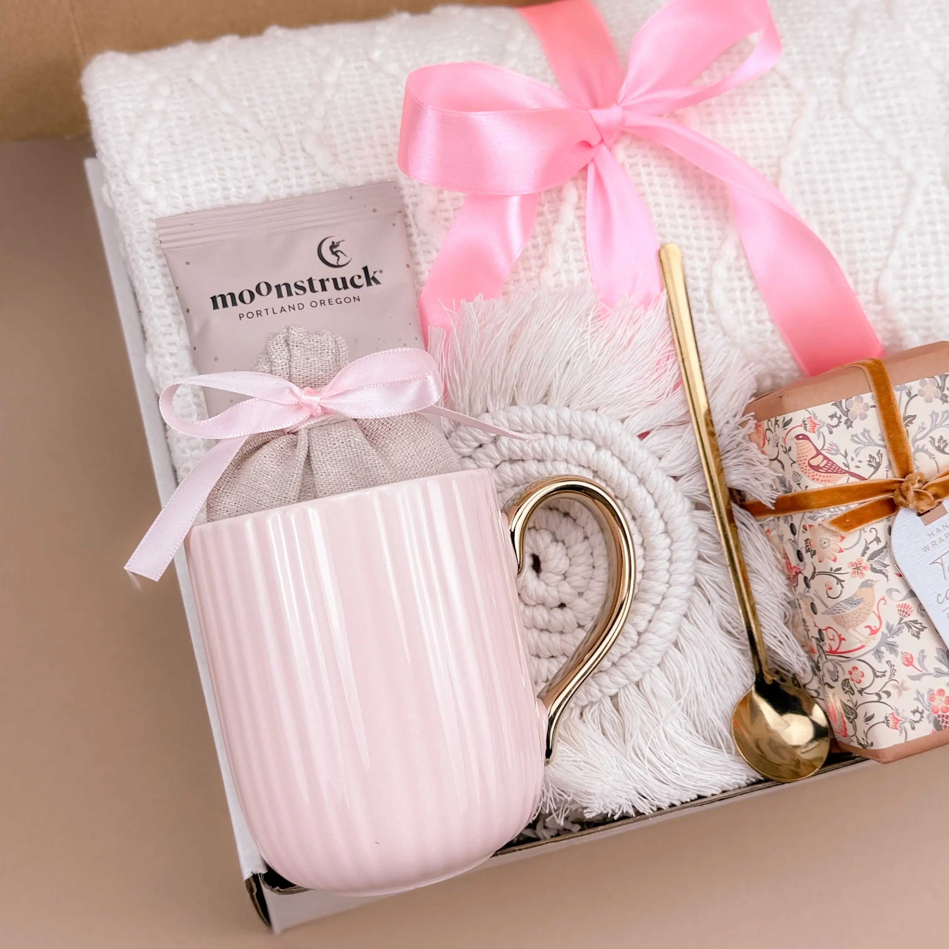 Luxurious Care Package | Premium Self Care Gift Set With Cozy Treats