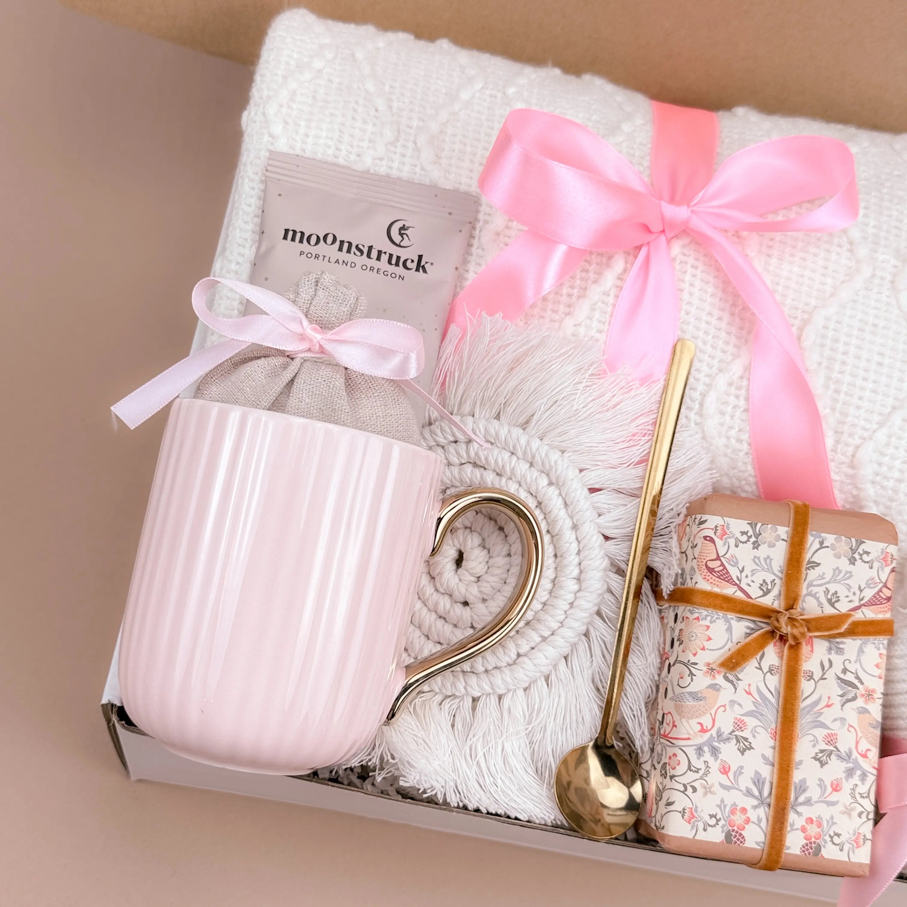 Luxurious Care Package | Premium Self Care Gift Set With Cozy Treats