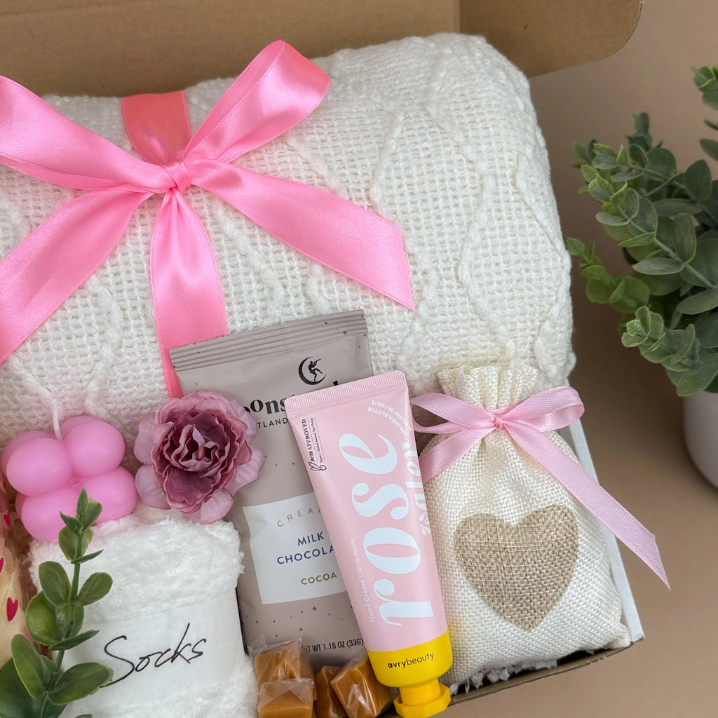 Plush Throw Blanket Gift Box