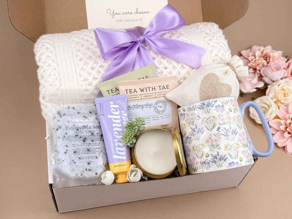 Lavender Spa, Blanket & Bath Salts Set