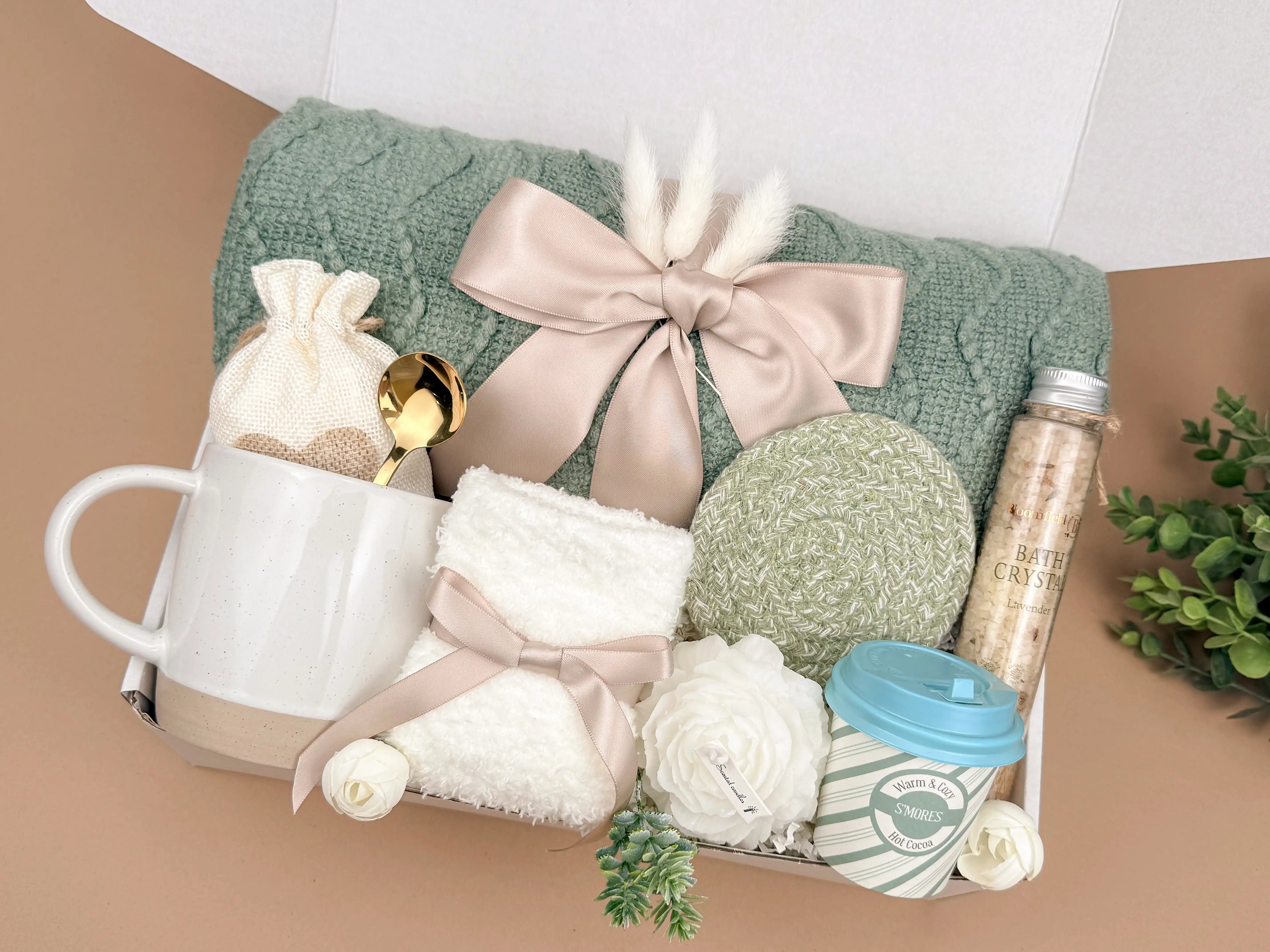 Luxury Gift Boxes – Soft Sage Blanket, Candle & Tea Set