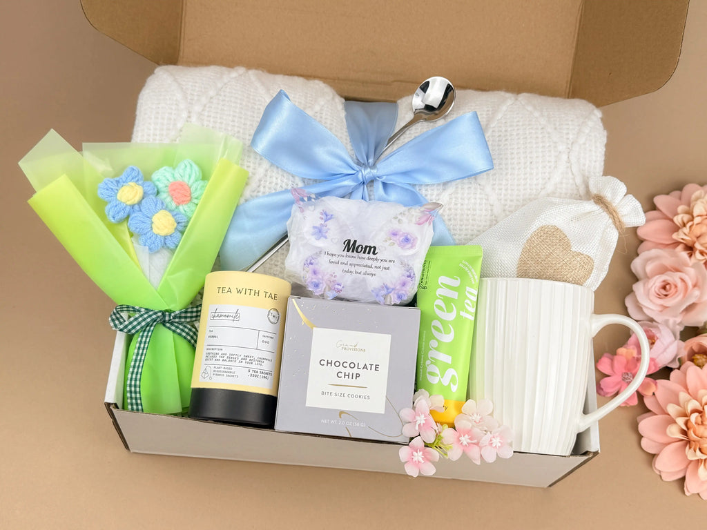 Warm Hug Gift Box for Mom